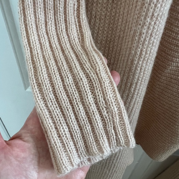 Cult Gaia Izzie Sweater Cardigan in Beige Oatmeal Pink size Small - Picture 11 of 11